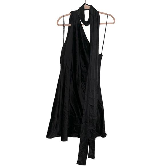 Alice + Olivia Black One-Shoulder Mini Dress - Picture 3 of 11